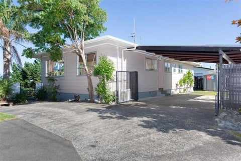 136 Cambridge Road, Bethlehem, Tauranga