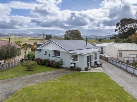12 Kerr Street, Karitane, Waikouaiti