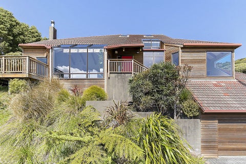 11 Baxter Way, Karori, Wellington