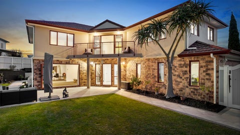 13 Onemana Way, Te Atatu Peninsula, Auckland