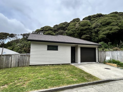 19A Moonsail Drive, Whitby, Porirua