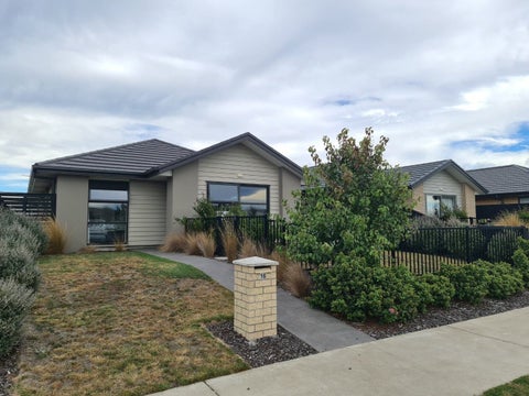 16 Wallingford Crescent, Rolleston, Rolleston