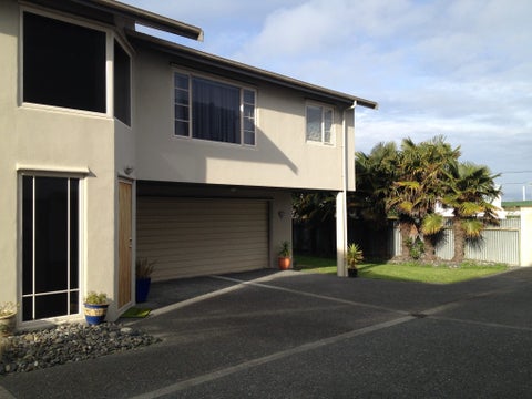82B Charles Street, Westshore, Napier
