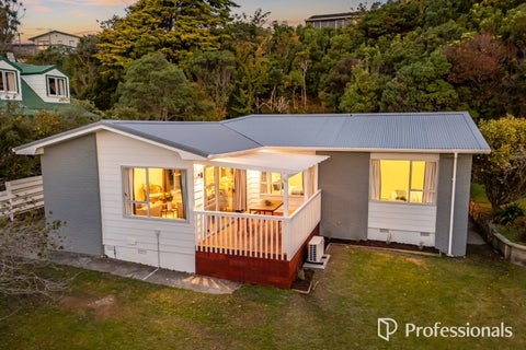 13 Christchurch Crescent, Kelson, Lower Hutt