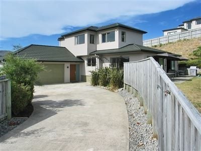 24 Dusky Crescent, Aotea, Porirua