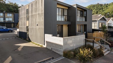 2/20 Trent Street, Island Bay, Wellington