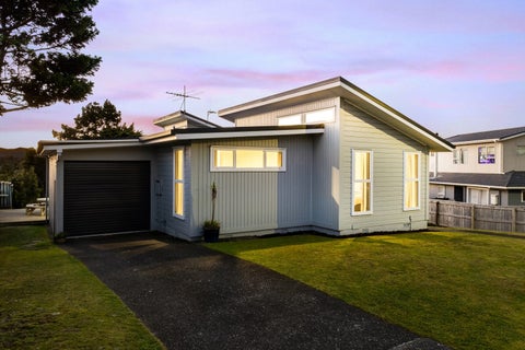 8 Japonica Crescent, Ranui, Porirua