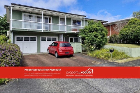 13 Longview Drive, Merrilands, New Plymouth