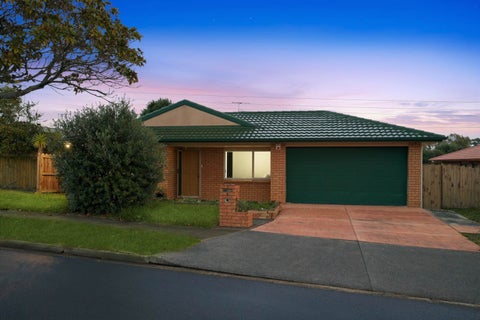 6 Hansworth Place, Flat Bush, Auckland