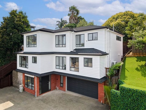 83 Lake Road, Northcote, Auckland