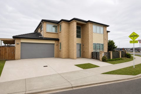 51 Kerrykeel Drive, Flat Bush, Auckland