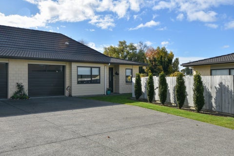 75 Ashmore Park Road, Carterton, Carterton