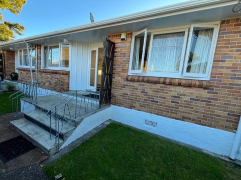 7B Moreland Road, Mount Albert, Auckland