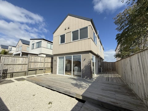 17 Sunnyheights Road, Orewa, Orewa