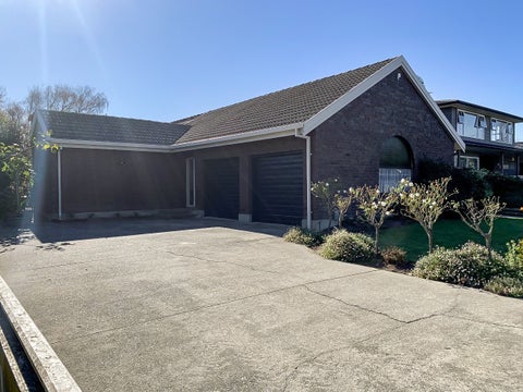 18 Aintree Crescent, Awapuni, Palmerston North