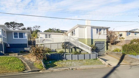 12 Baylands Drive, Newlands, Wellington
