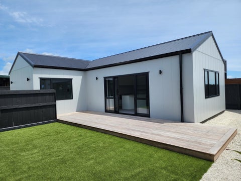 140A Ngamotu Road, Spotswood, New Plymouth