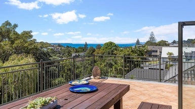 41 Beulah Avenue, Rothesay Bay, Auckland