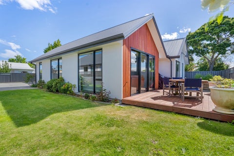 214 Park Street, Winton, Winton