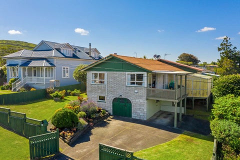 10 Matapouri Road, Mangere Bridge, Auckland