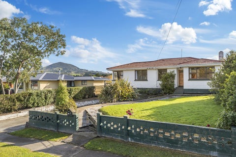 4 Viscount Road, Waldronville, Dunedin