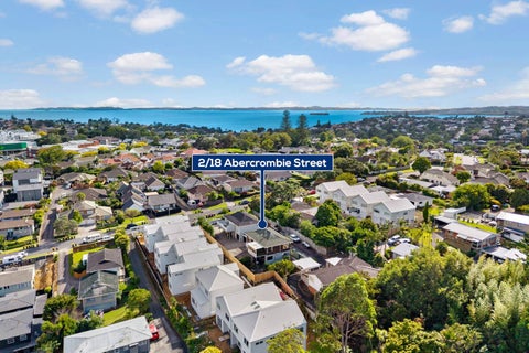 2/18 Abercrombie Street, Howick, Auckland