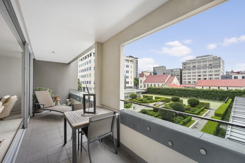 B25/10 Ebor Street, Te Aro, Wellington