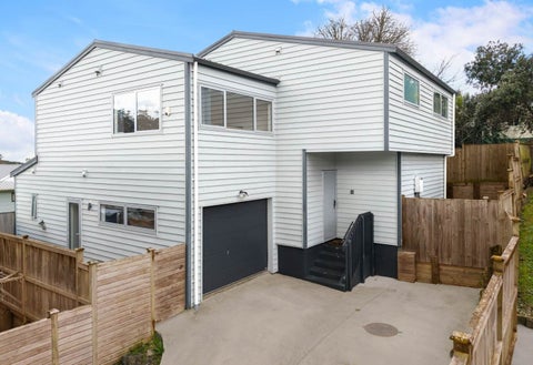 4 Kearney Place, Massey, Auckland