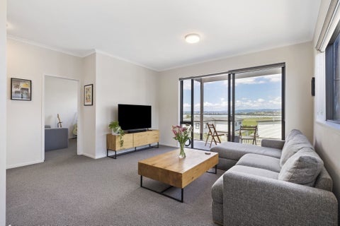19/1 Scott Road, Hobsonville, Auckland