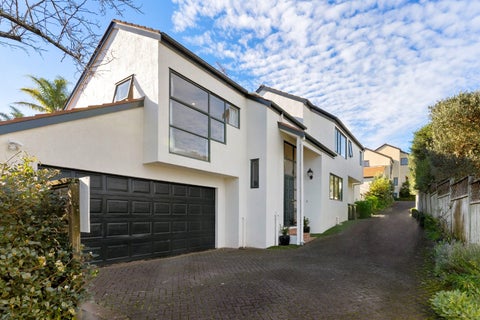 2/22 Rarangi Road, St Heliers, Auckland