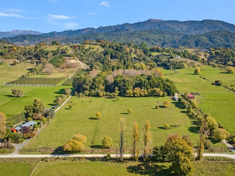 248 Hursthouse Street, Lower Moutere, Upper Moutere