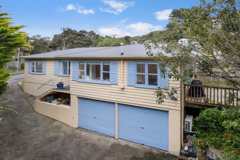 4 Arapiko Street, Johnsonville, Wellington