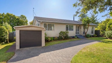 63 Hartley Terrace, Massey, Auckland