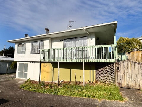 2/27 Hutchinson Avenue, New Lynn, Auckland