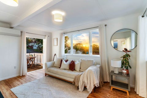 11A Gemini Place, Beach Haven, Auckland