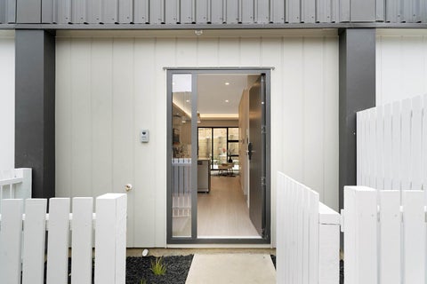 2/52 Newington Road, Henderson, Auckland