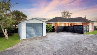 652 Te Atatu Road, Te Atatu Peninsula, Auckland