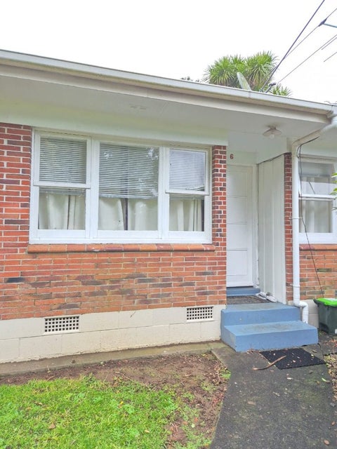 6/11 Oakland Avenue, Papatoetoe, Auckland