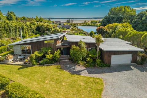 12 Research Orchard Road, Redwood Valley