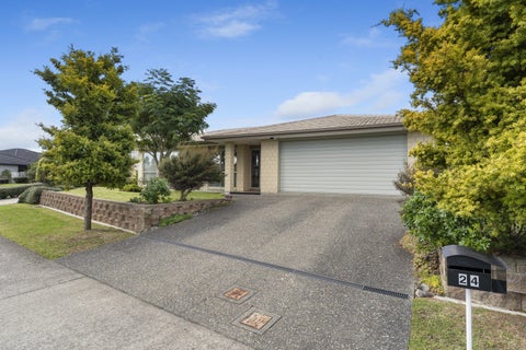 24 Sue Avenue, Otaki