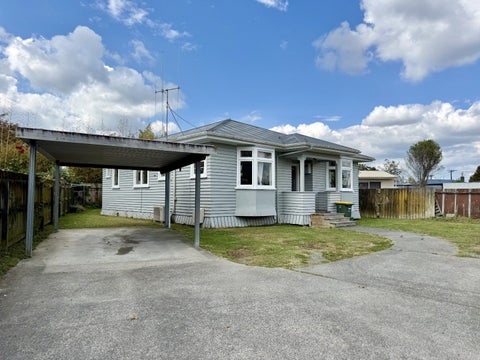 102B Holland Road, Fairfield, Hamilton