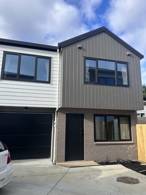 11C Balwyn Place, Clendon Park, Auckland