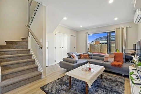 10E Roberts Road, Te Atatu South, Auckland