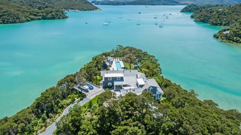 309 Manawaora Road, Parekura Bay, Hikurangi