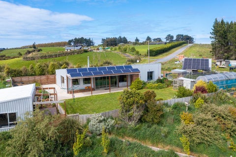164 Akatore Road, Brighton