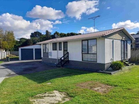 11 Shifnal Drive, Randwick Park, Auckland