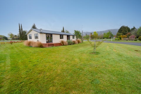 2 Muriwai Drive, Manapouri, Manapouri