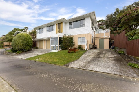 11 Malaghan Grove, Johnsonville, Wellington