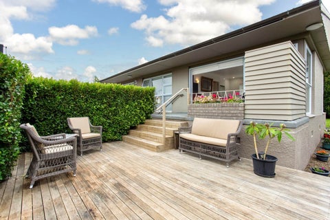 2/24 Clifton Road, Hauraki, Auckland