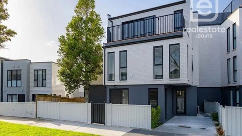 2B Dunkirk Road, Panmure, Auckland
